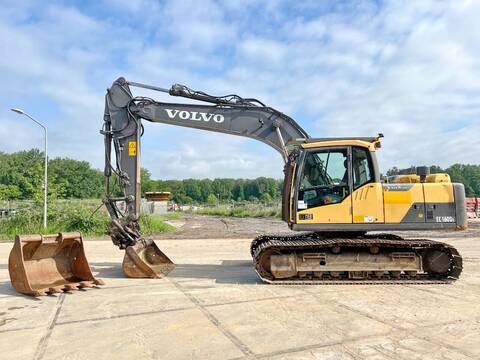 Volvo EC160DL - Tilting + Digging Bucket / Low Hours