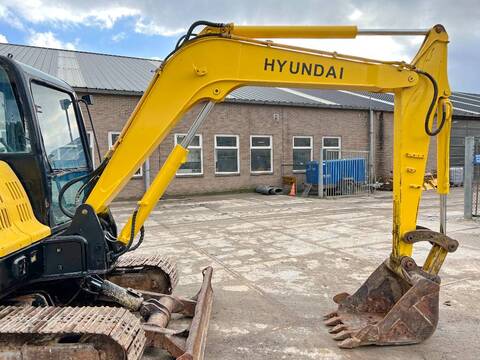 Hyundai R55-7 - Good Working Condition