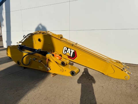 CAT 323 BOOM + STICK (BRAND NEW / Hammer Lines)