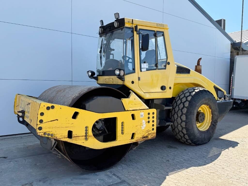 Bomag BW213DH-4 - EVIB/BVC / German Machine / Airco 2