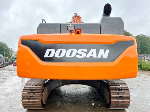Doosan DX420LC-5 - Scania Engine / Good Condition