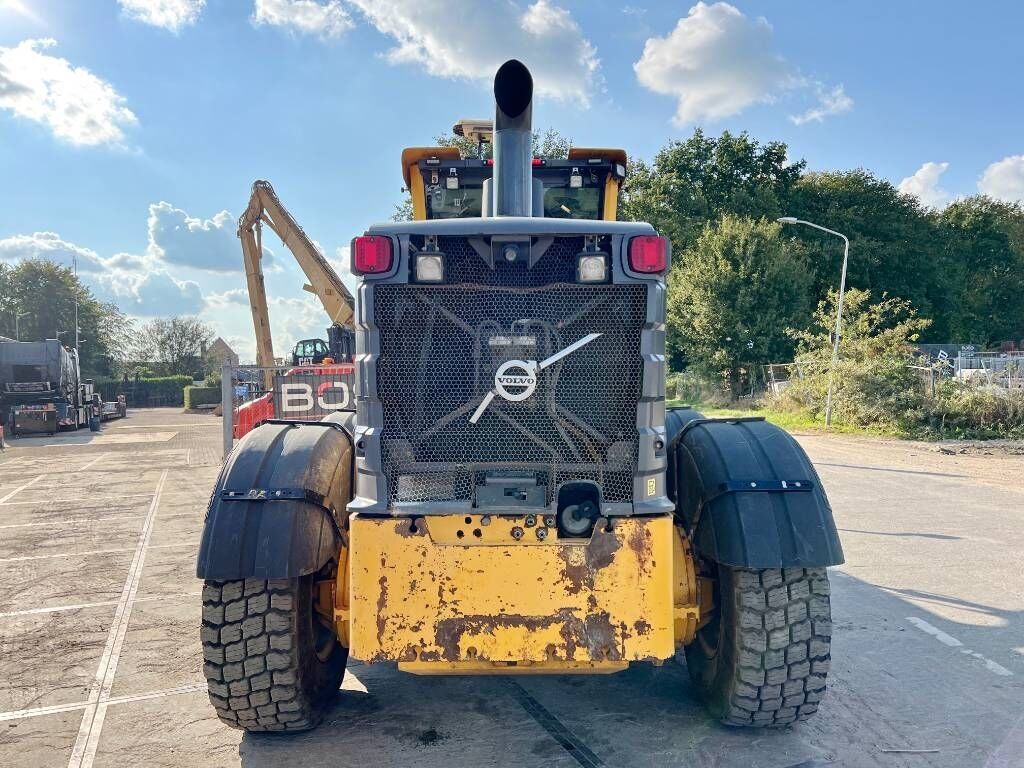 Volvo G946B 6x6 AWD - EPA Certified 3