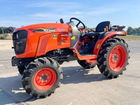 Kubota B2741S 4WD - New / Unused / 27hp