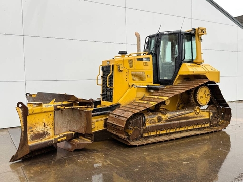 CAT D6N LGP - German Machine / Folding Blade