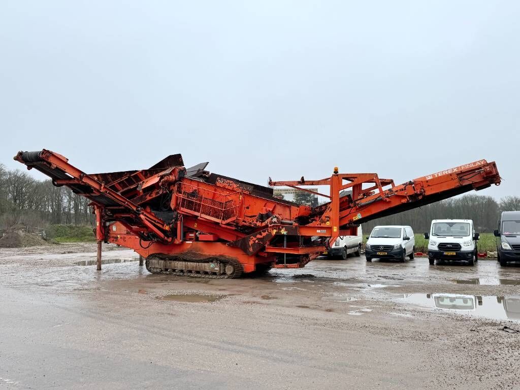 Terex Finlay 883T - Deutz Engine / 2 Side Conveyors 3