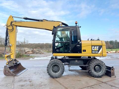 CAT M313D - Dutch Machine / Ride Control