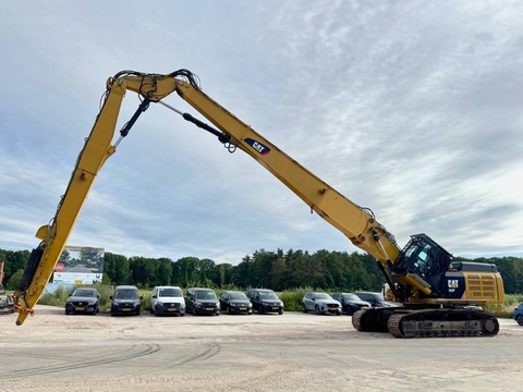 CAT 352F UHD - Hydr Undercarriage / Normal boom incl