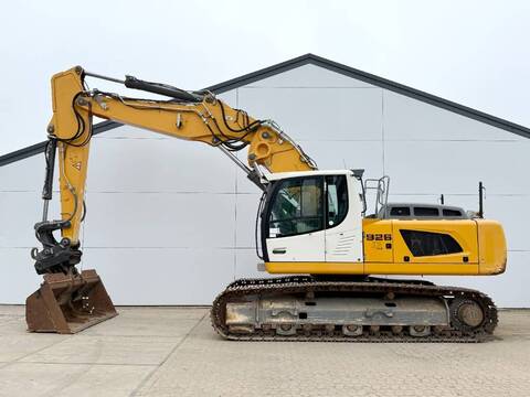 Liebherr R926LC - German Machine/ Oilquick / Tilting Buck