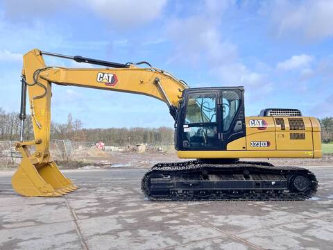 CAT 323D3 - New / Unused / 2024 Model