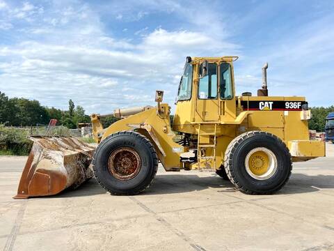 CAT 936F - Good Working Condition