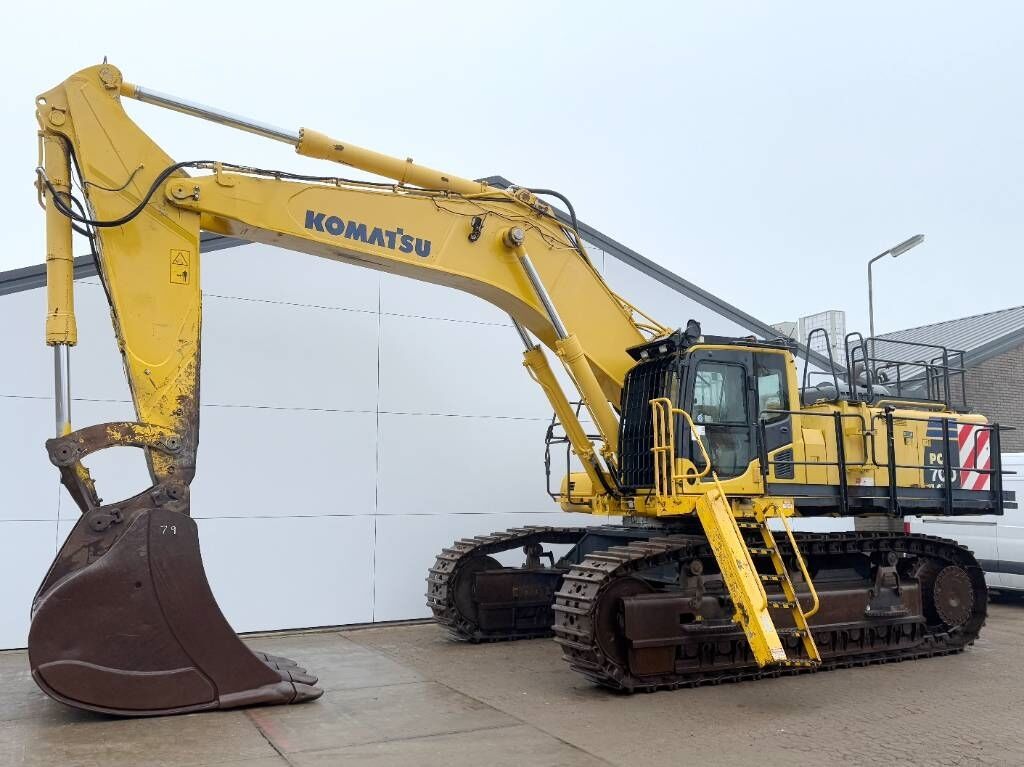 Komatsu PC700LC-8EO Adjustable Undercarriage / Hydr Stai 2