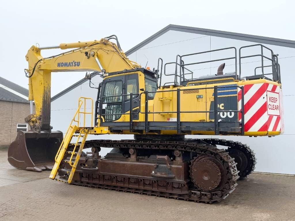 Komatsu PC700LC-8EO Adjustable Undercarriage / Hydr Stai 3