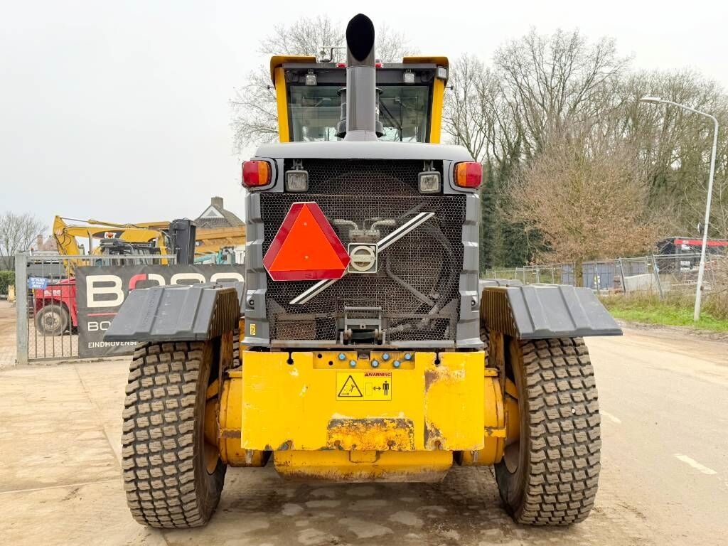 Volvo G970 - 4.27 Meter Blade / EPA Certified 3