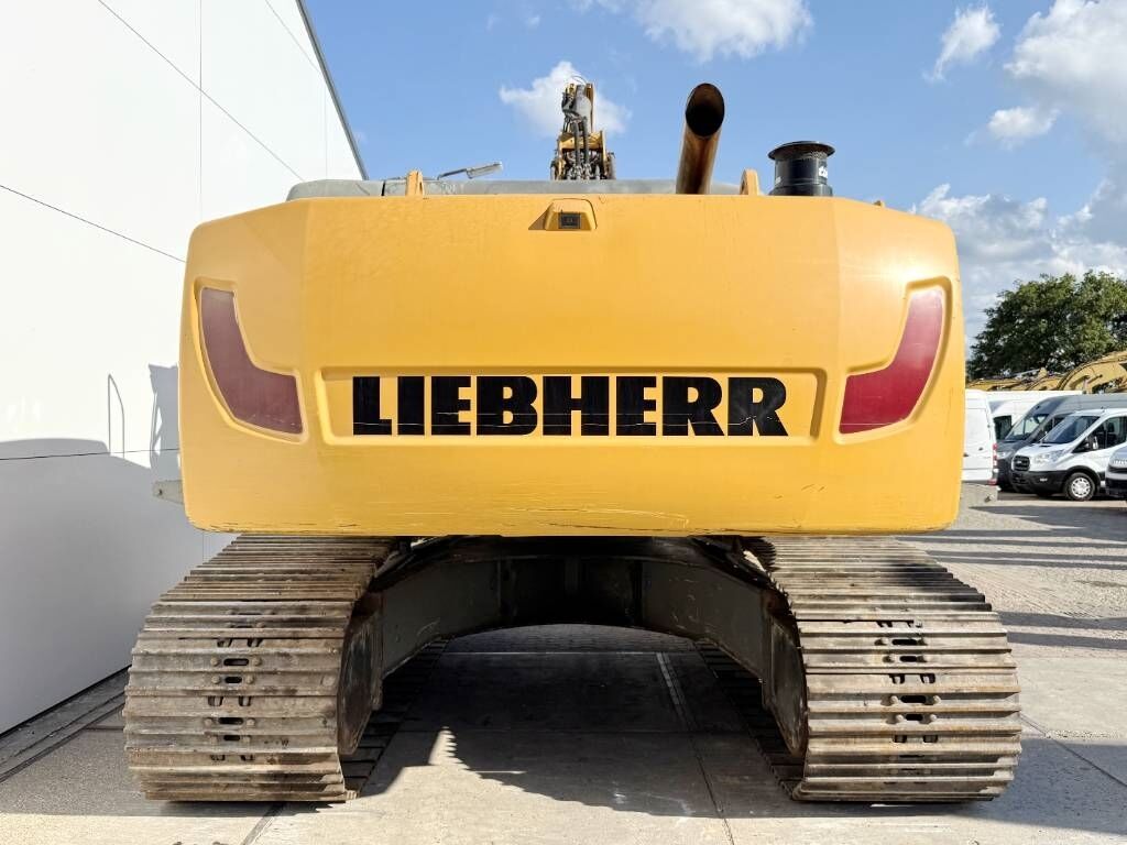 Liebherr R946 SHD - 11 Meter - Dutch Machine / Auto Lube 3