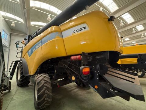 New Holland CX8070