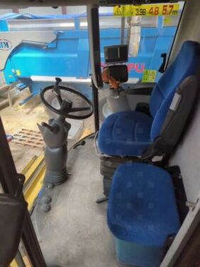 New Holland CSX7080 3