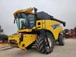 New Holland CR9070