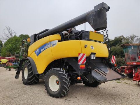 New Holland CR9070 3