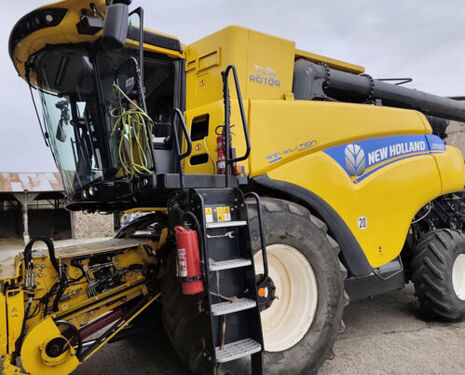 New Holland CR9.80