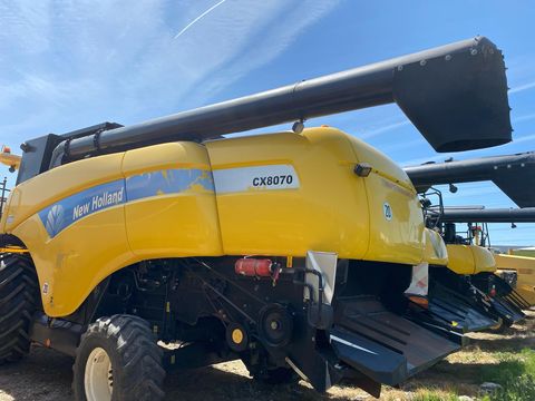 New Holland CX8070