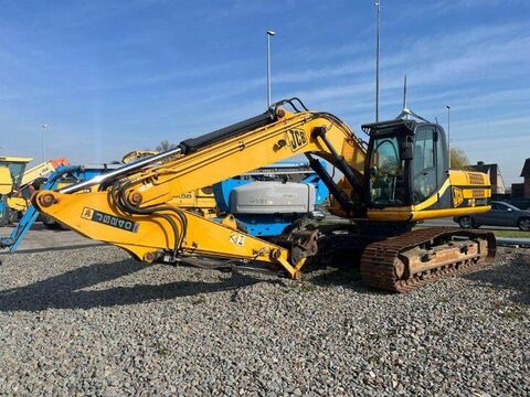 JCB 240NLC 1