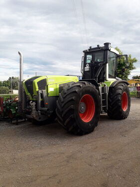 CLAAS Xerion3300