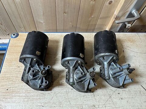 Mercedes Scheibenwischermotor 24V 427, 435, 437