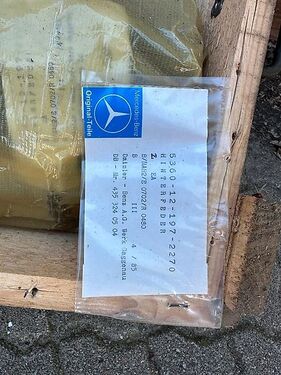 Mercedes U1300L 435 Hinterachse Feder A 435 324 05 04 ver 3