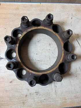 Spurverbreiterung 71 mm 8 Loch John Deere Unimog 2