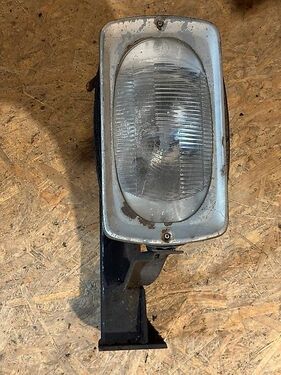 Mercedes Scheinwerfer komplett gebraucht 424 425 427