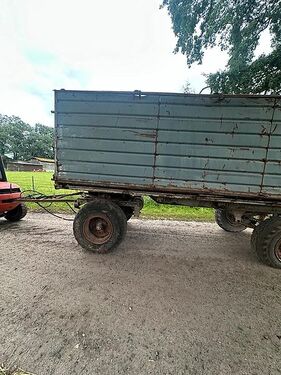 HW 80 Anhänger 12 Tonnen Häckselwagen 3