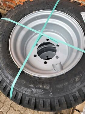 Komplett Rad Anhänger Räder 15.0/55-17 NEU 3
