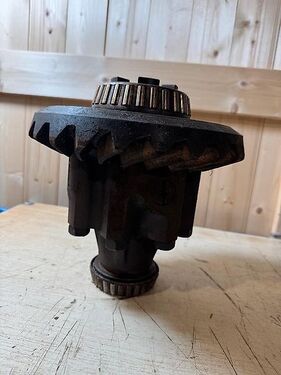 Mercedes Achsdifferntial Ausgleichsgetriebe 425 437 U130  3
