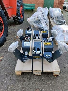 Lesnik Fronthydraulik Universal für alle Schlepp 2