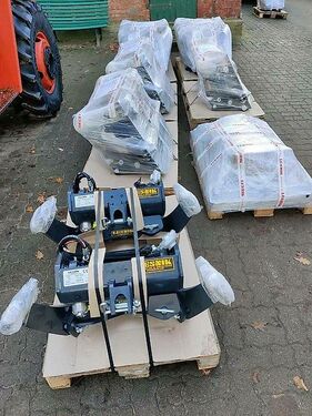 Lesnik Fronthydraulik Universal für alle Schlepp 3
