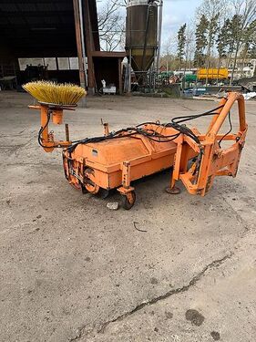 Schmidt WKA22V Hydr. Kehrbesen Seitenkehrbesen Wanne ink