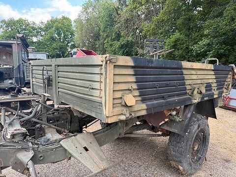 Mercedes Pritsche 435 U1300L U416 Ladefläche
