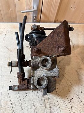 Sonstige Bremsventil Unimog U424 U425 alte Ausführung