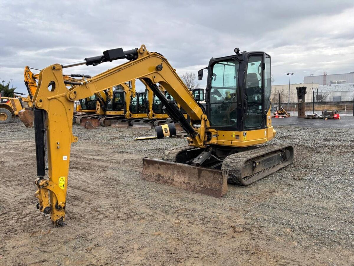 CAT 305 2