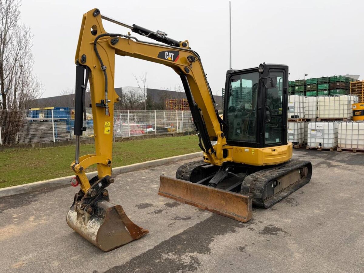 CAT 305E2 2
