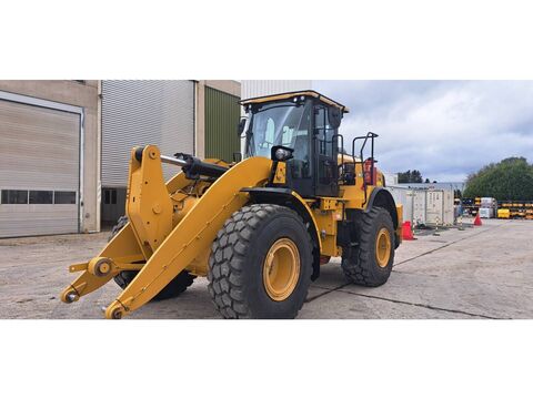 CAT 962M