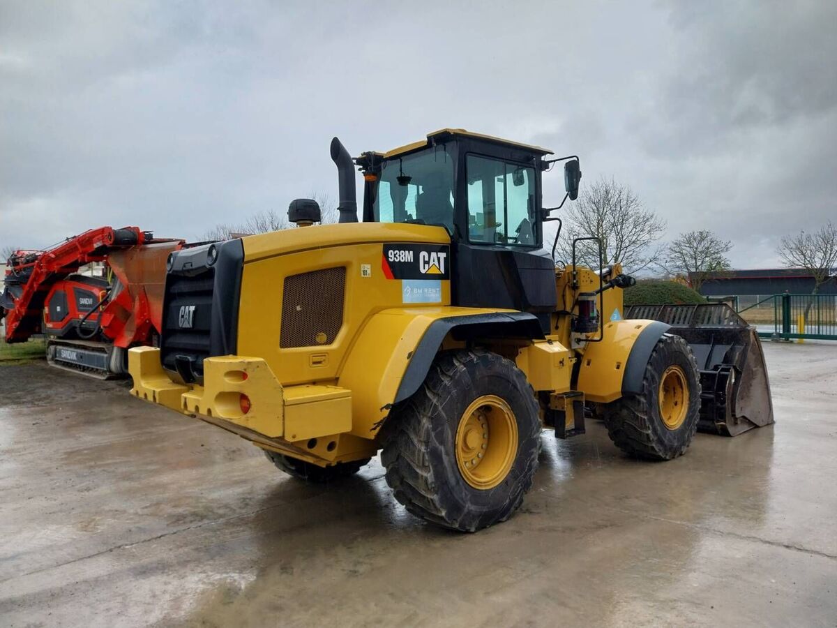 Caterpillar 938M 3