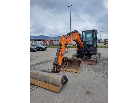 Doosan DX55