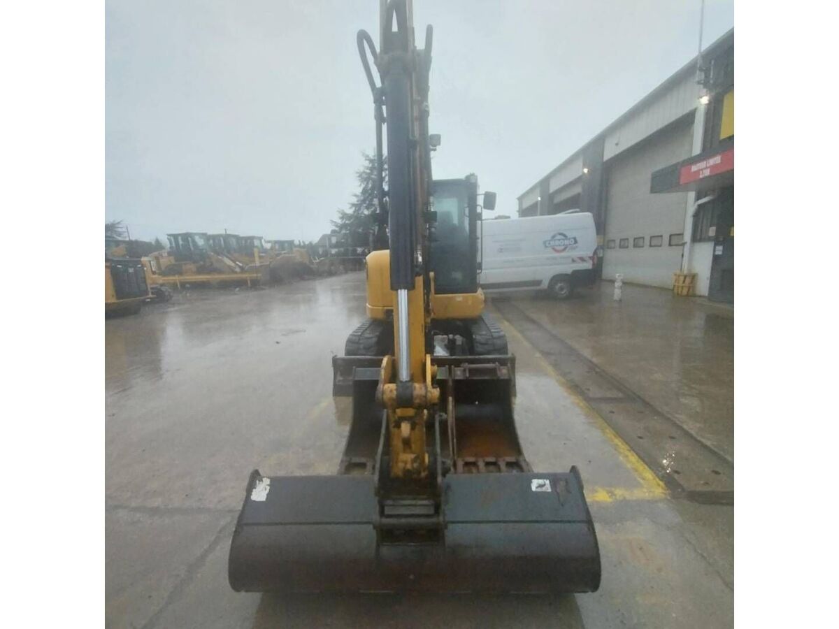 CAT 305E2 3