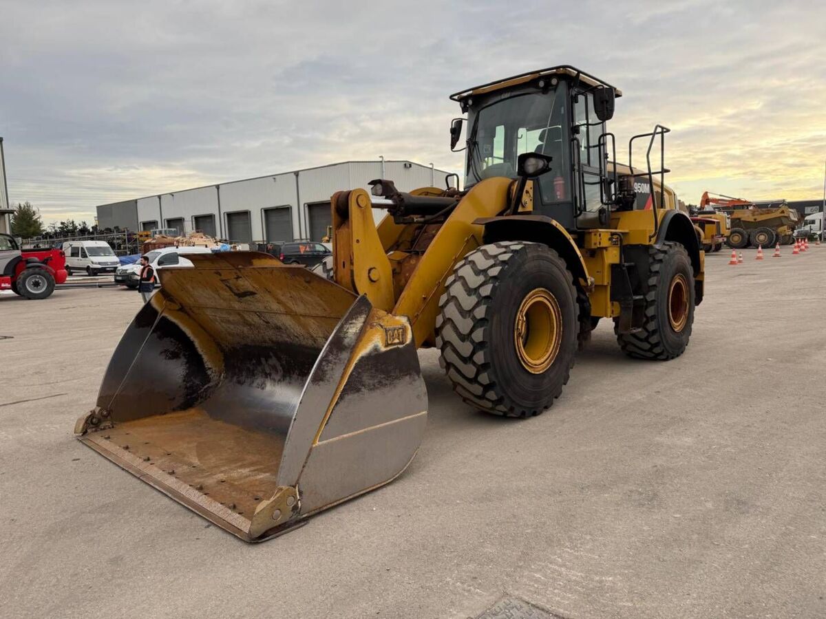 Caterpillar 950M 2