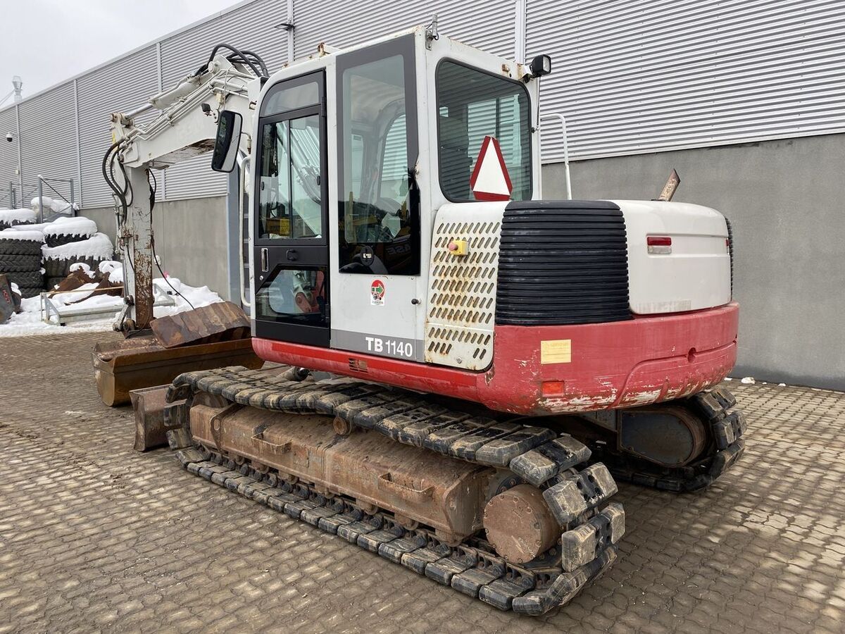 Takeuchi TB1140 2