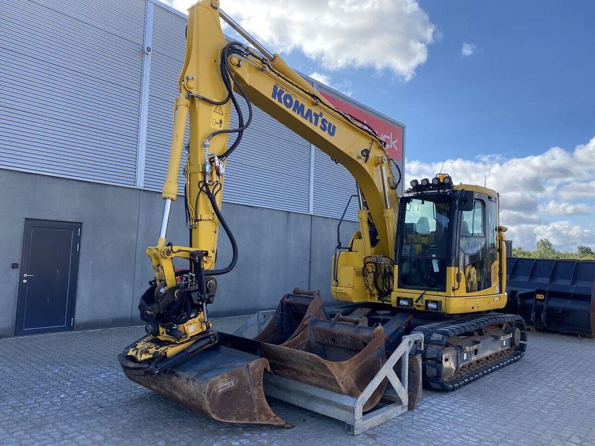 Komatsu PC138US-11 1