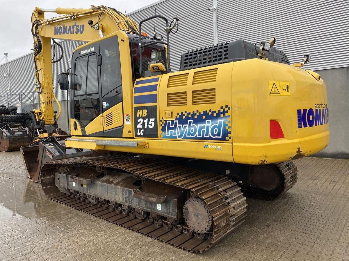 Komatsu HB215LC-3 2