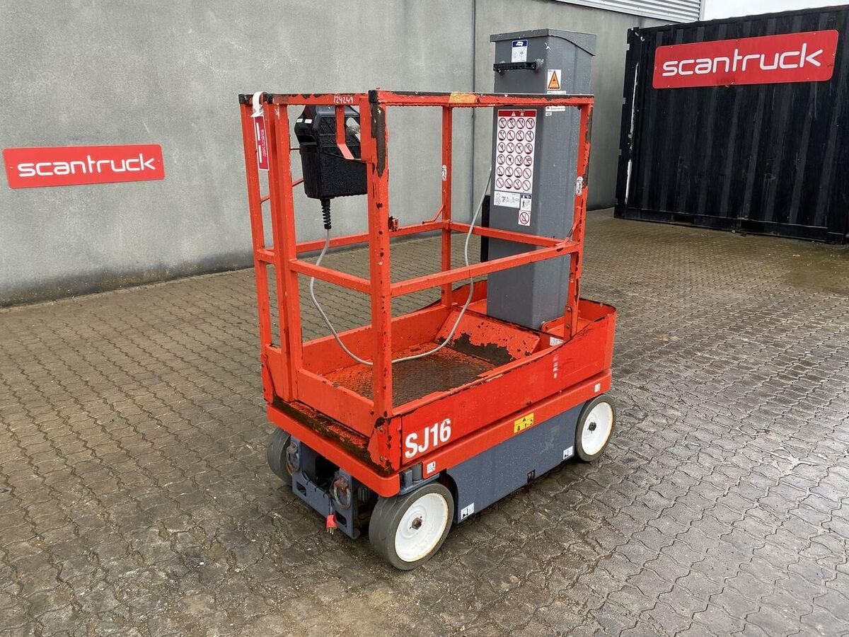SJ16 1