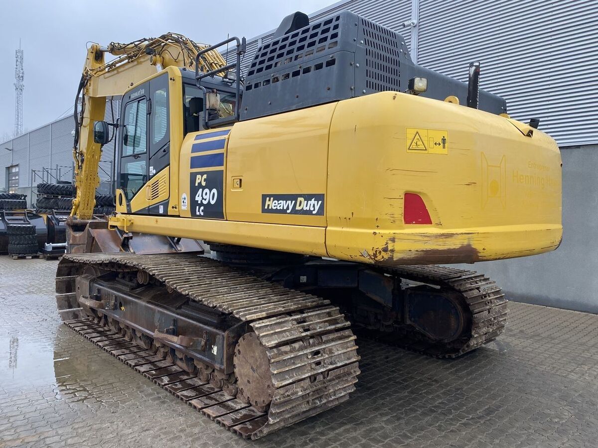 Komatsu PC490LC-11 2